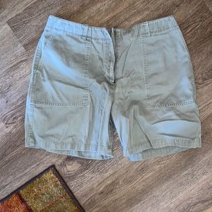 Jones New York sport women’s shorts